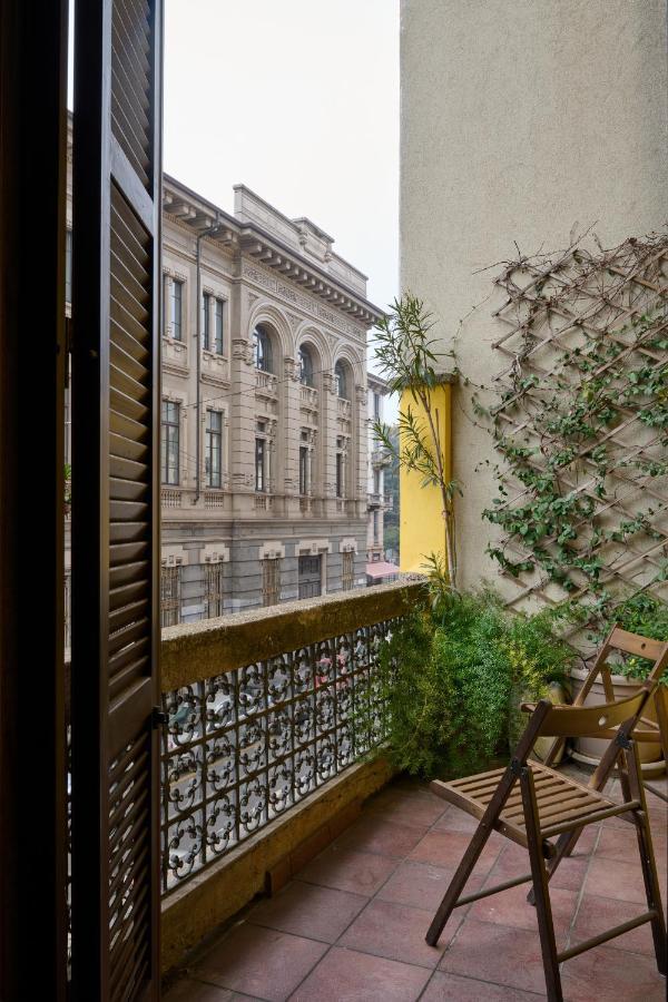 Artist Nadia'S Apartment In Porta Vercellina Milan Exterior photo