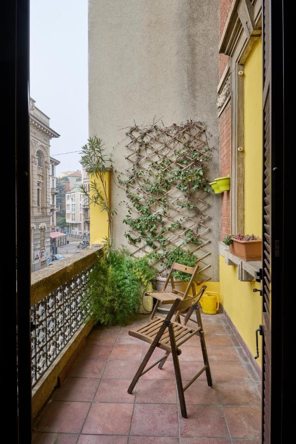 Artist Nadia'S Apartment In Porta Vercellina Milan Exterior photo