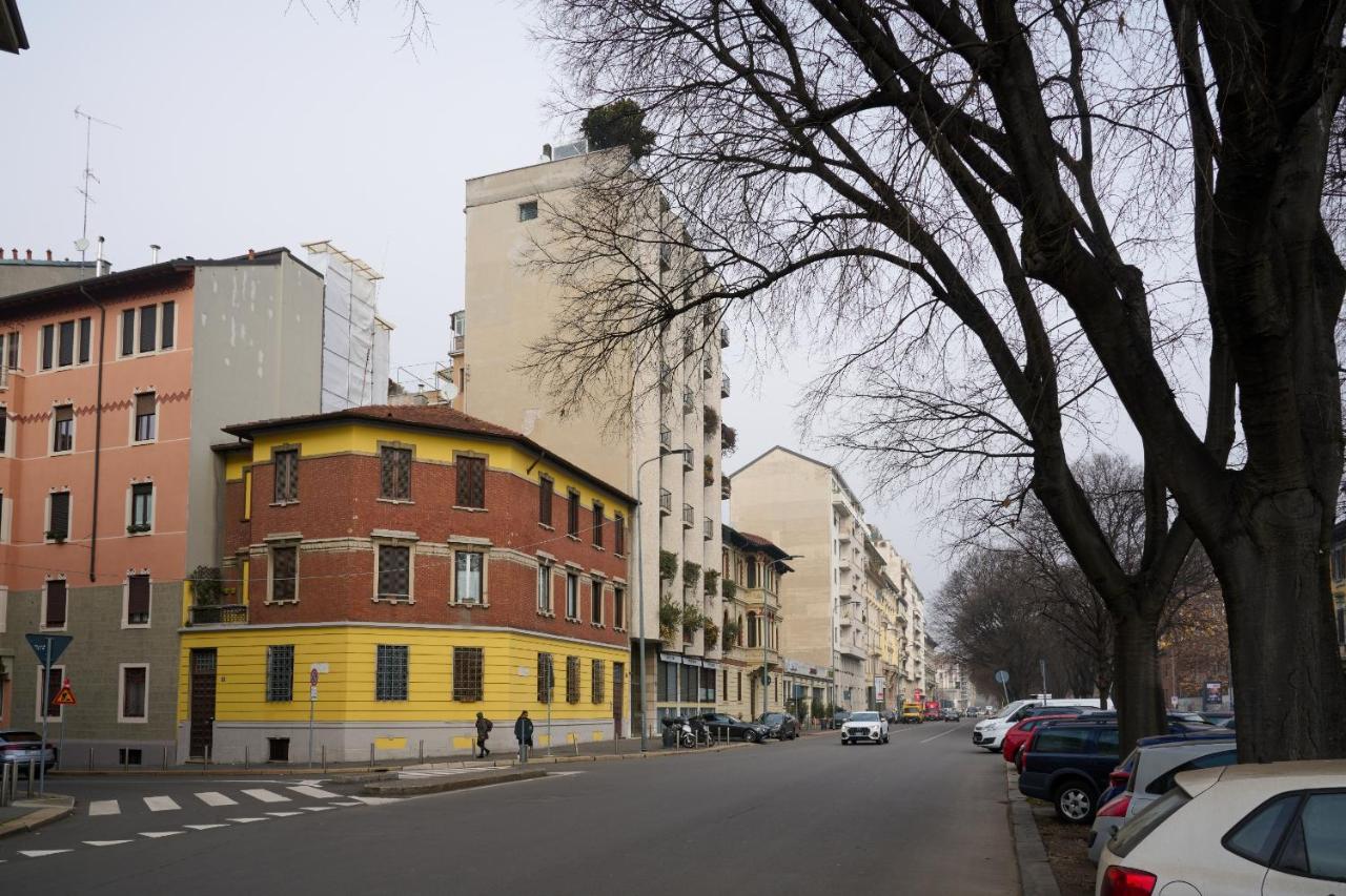 Artist Nadia'S Apartment In Porta Vercellina Milan Exterior photo